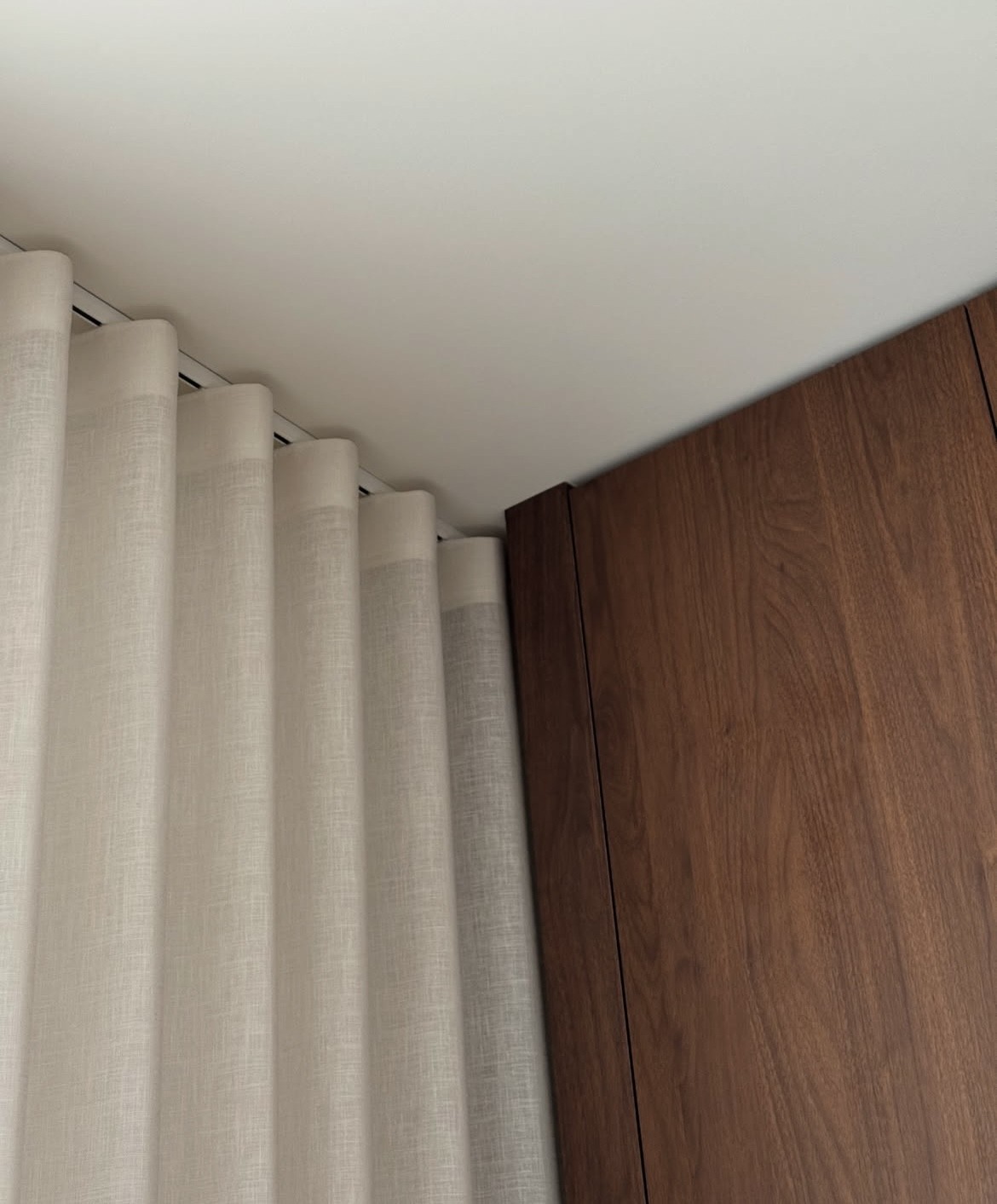 products.sheers.wave.name